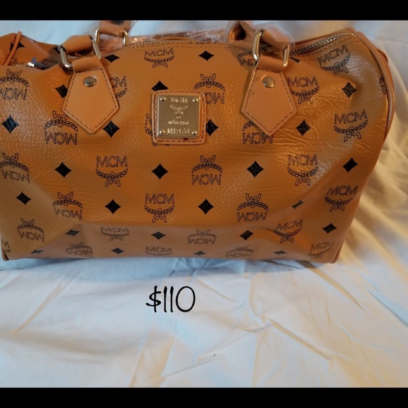 Purses - Picture 12 of 16